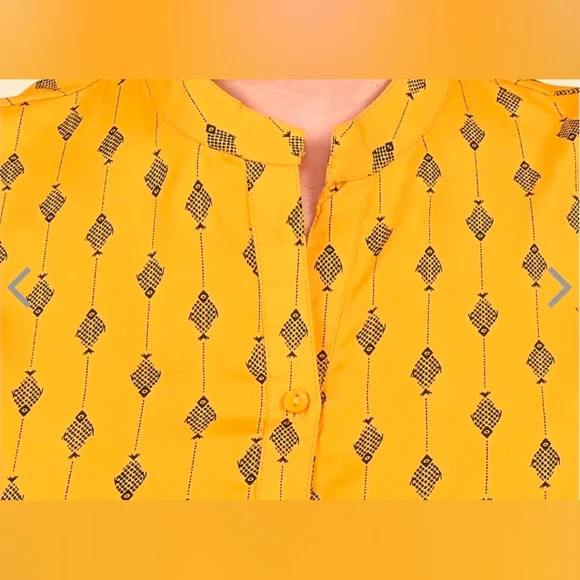 Tamsy Mustard Woven American Crepe Button Up Top -M - Picture 4 of 4